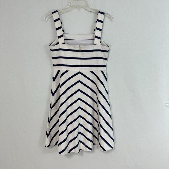 Draper James Zoe Love Circle Dress Size 6 Striped Blue Square Neck Nautical - Picture 7 of 15